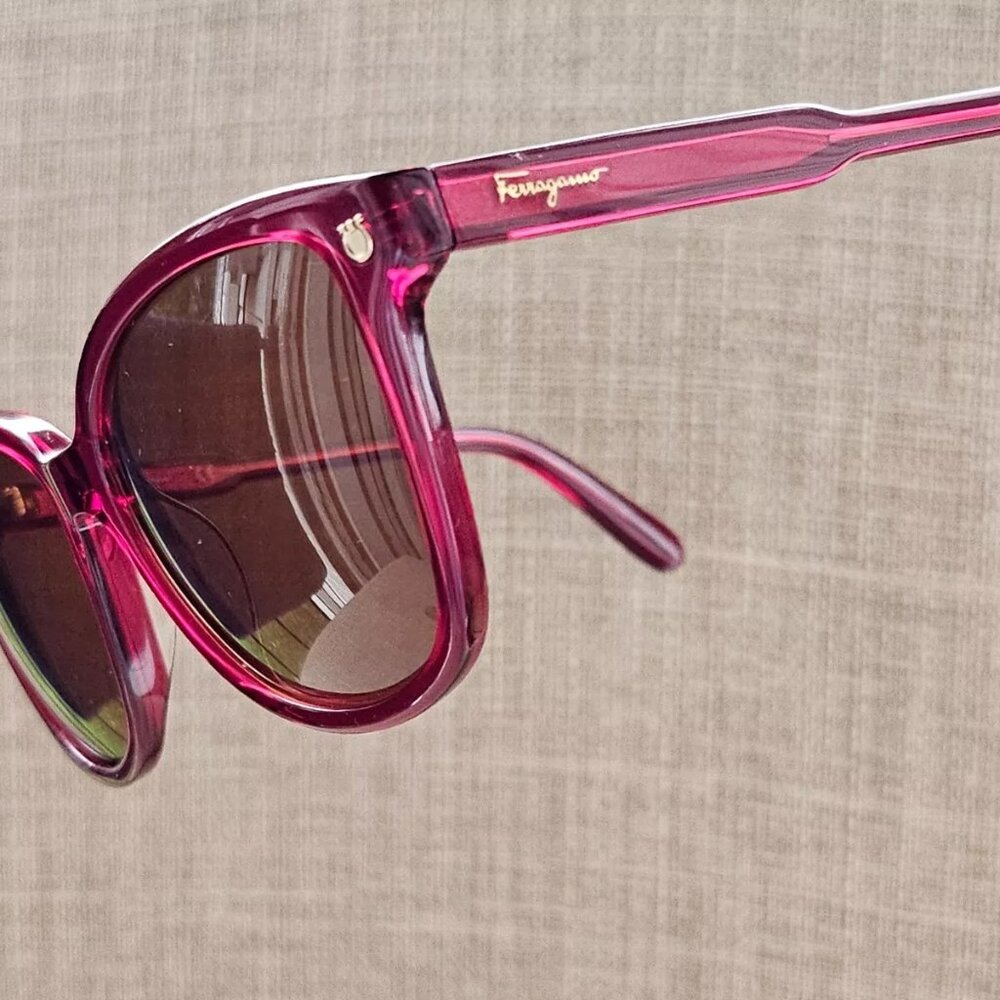Salvatore Ferragamo Women Sunglasses Burgundy SF815S 56[]17 140 Italy - Picture 2 of 12